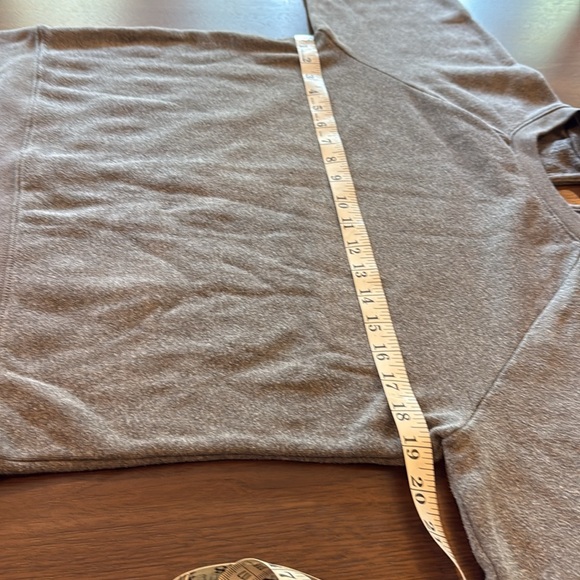 J Crew satin tie-back sweatshirt sz M - Picture 3 of 4